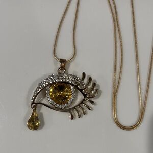 Elegant Gold Eye Pendant Necklace